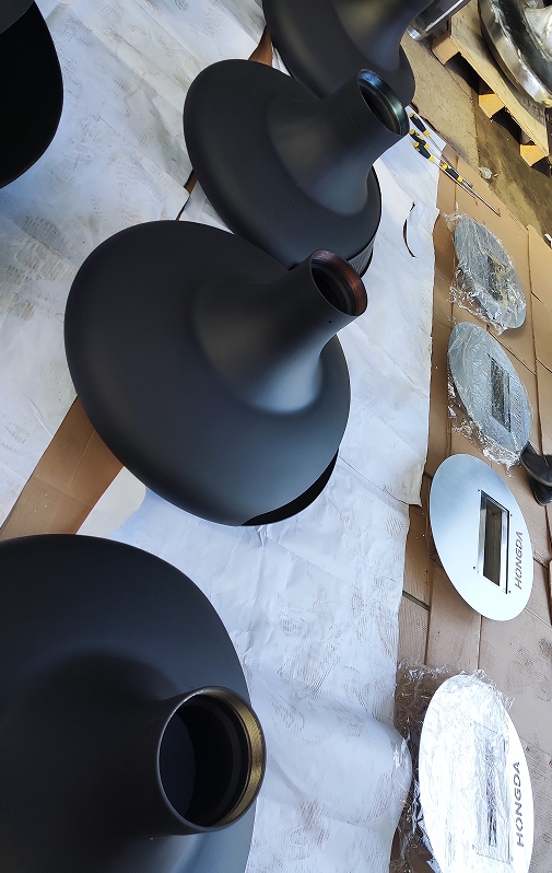 Caminera suspendida de leña interior de acero pintura negra a medida decorativa 15