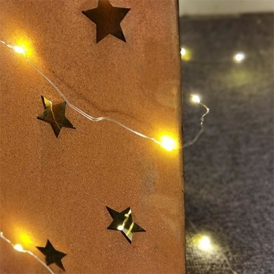 Holiday Special Corten Steel Garden Decorative Metal Christmas Tree Lamp Post